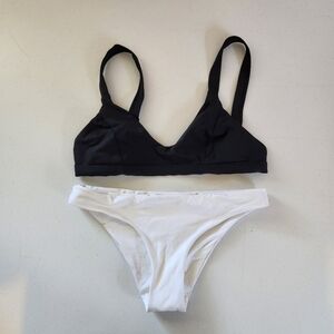 Tavik 2 Piece Black White Cheeky Triangle Bikini Swim Swimsuit Size Small